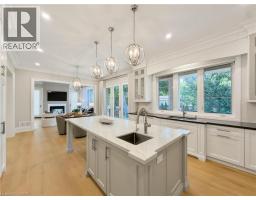 2pc Bathroom - 236 Poplar Drive, Burlington, ON L7L2N4 Photo 15