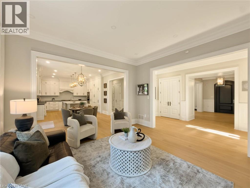 236 POPLAR Drive, Burlington — photo 11