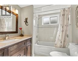 46 Lawrence Avenue, Hamilton, ON L8G2M9 Photo 33
