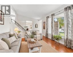 Living room - 46 Lawrence Avenue, Hamilton, ON L8G2M9 Photo 9
