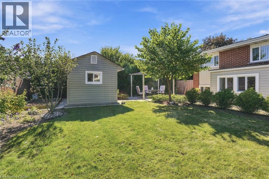 46 LAWRENCE Avenue - 47