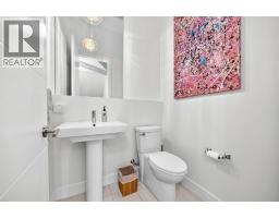 Bedroom - 4817 20 Avenue Nw, Calgary, AB T3B0V2 Photo 8