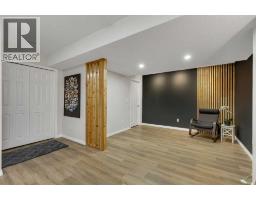 177 Yorkville Manor Sw, Calgary, AB T2X4B5 Photo 20