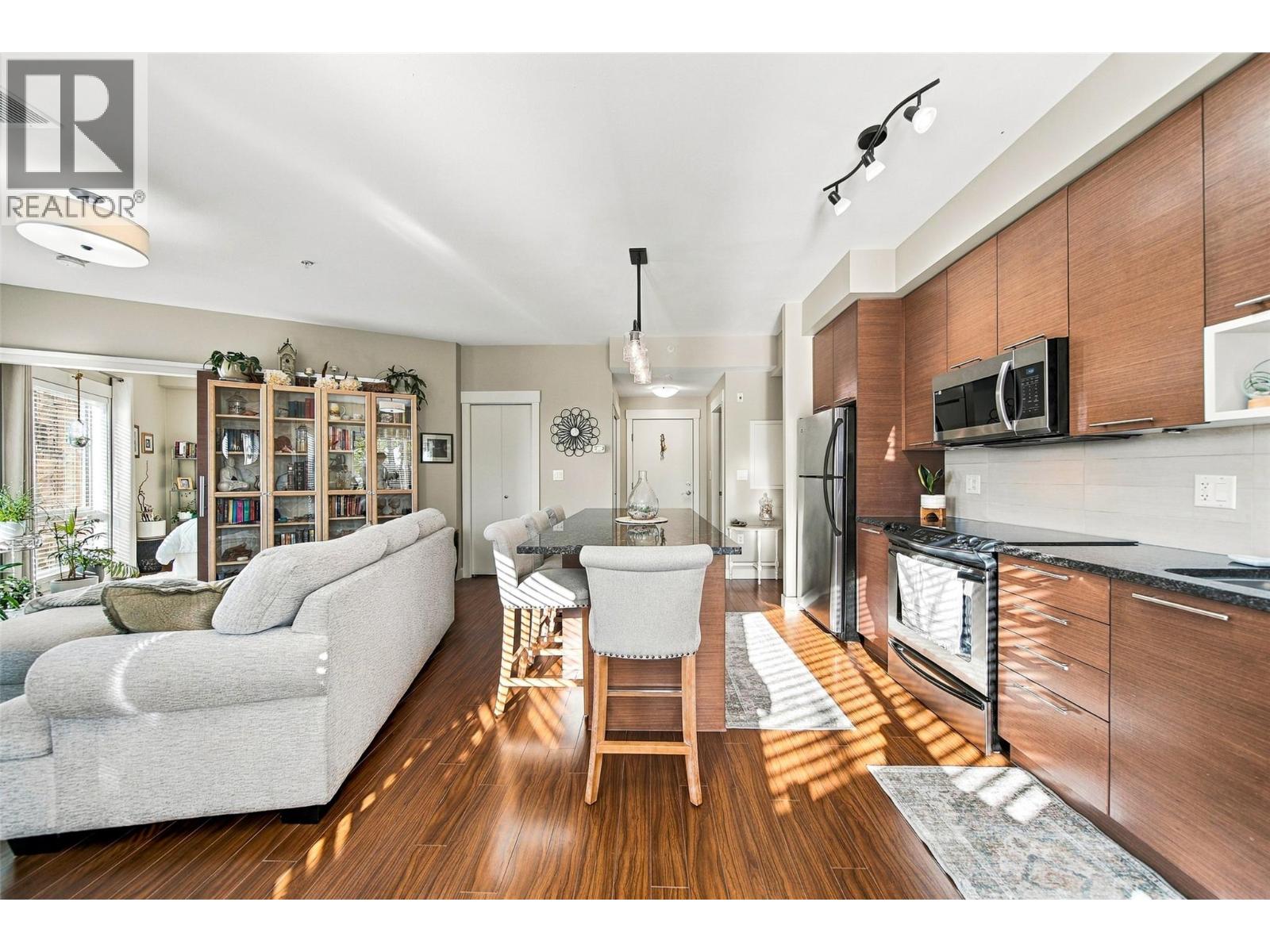 #1203 1000 TALASA Way - 15