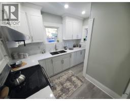 3587 Bloomfield, Windsor, ON N9C1E8 Photo 22