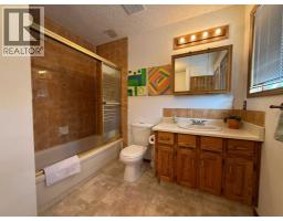 4pc Bathroom - 114 Red Crow Boulevard W, Lethbridge, AB T1K5M1 Photo 13
