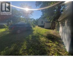 3587 Bloomfield, Windsor, ON N9C1E8 Photo 40
