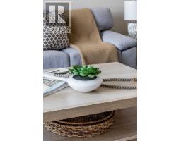 4pc Bathroom - 1, 4952 Southlands Drive Se, Medicine Hat, AB T1B0E9 Photo 9