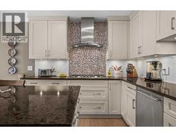 803, 105 Stewart Creek Rise, Canmore, AB T1W0J5 Photo 13