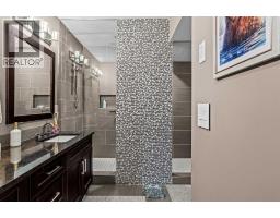 803, 105 Stewart Creek Rise, Canmore, AB T1W0J5 Photo 29