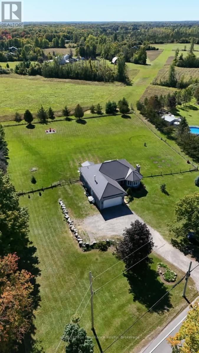 1116 COUNTY RD 8, Prince Edward County (Picton) — photo 2