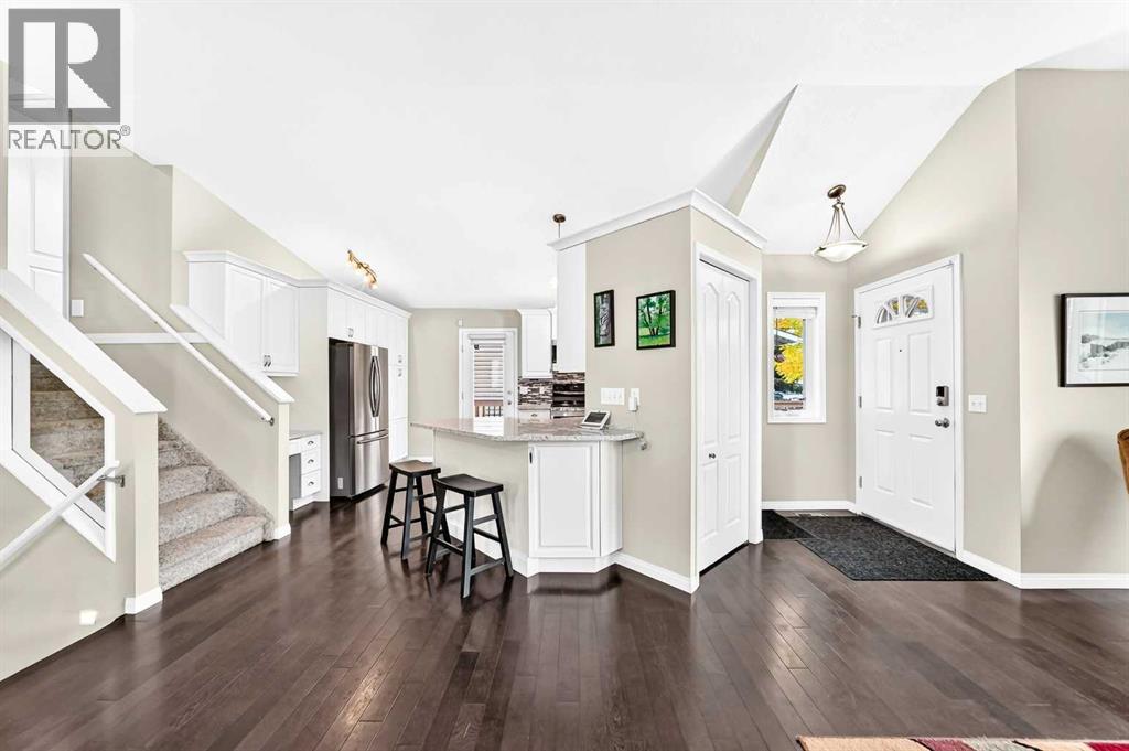 36 Sandpiper Way NW, Calgary, Alberta, T3K3C6 — thumbnail 10