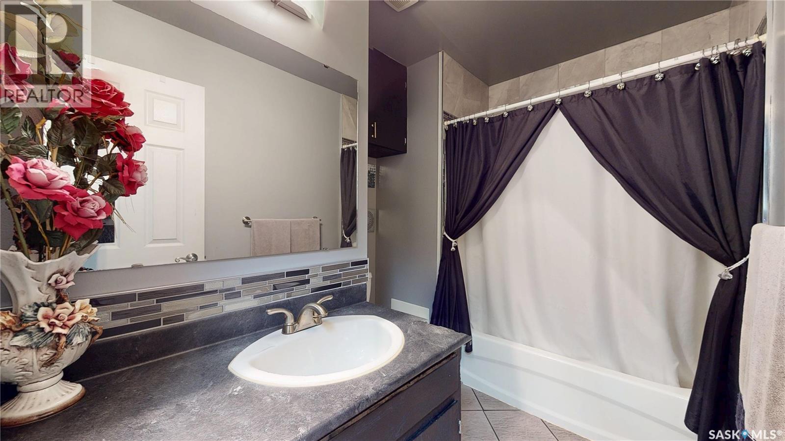 255 Litzenberger CRESCENT, Regina — photo 15