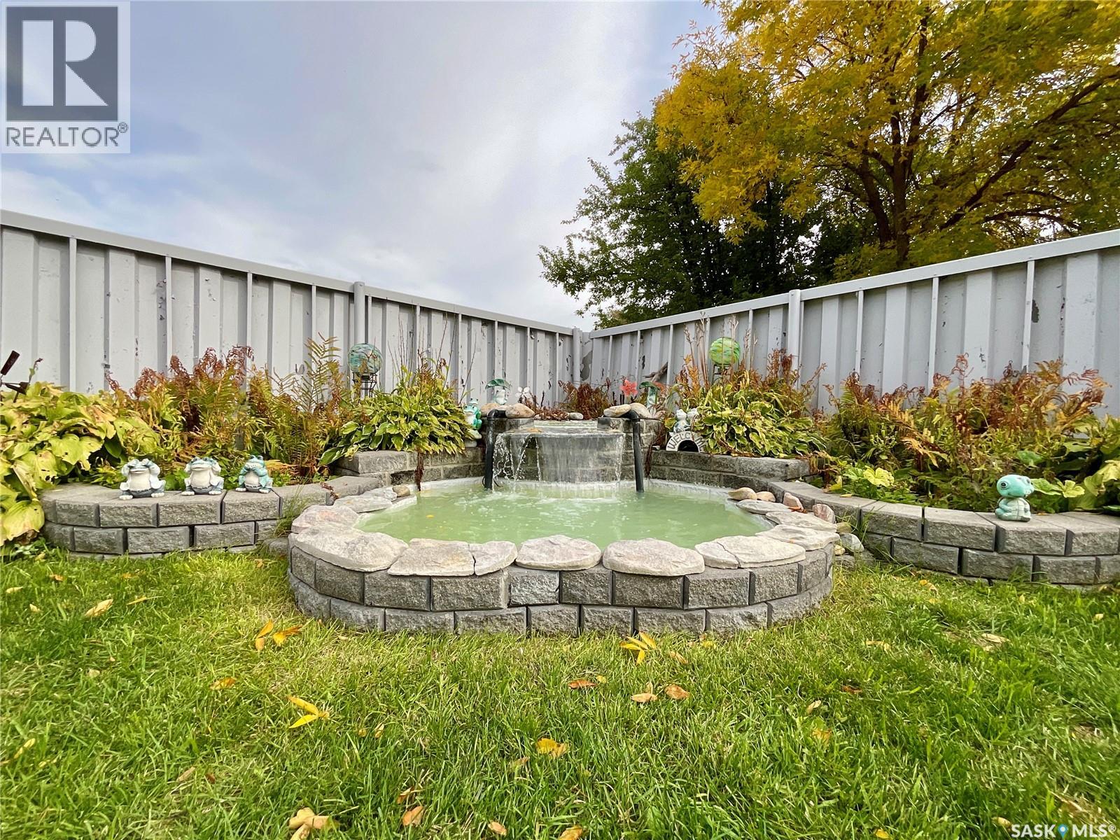 255 Litzenberger CRESCENT - Image 48