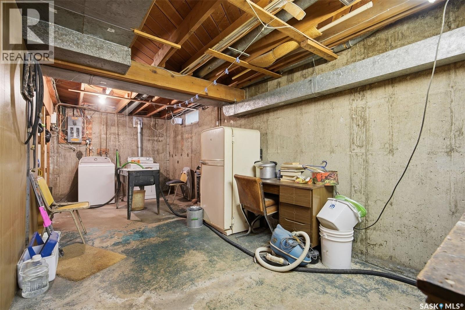 219 Egbert AVENUE - 24