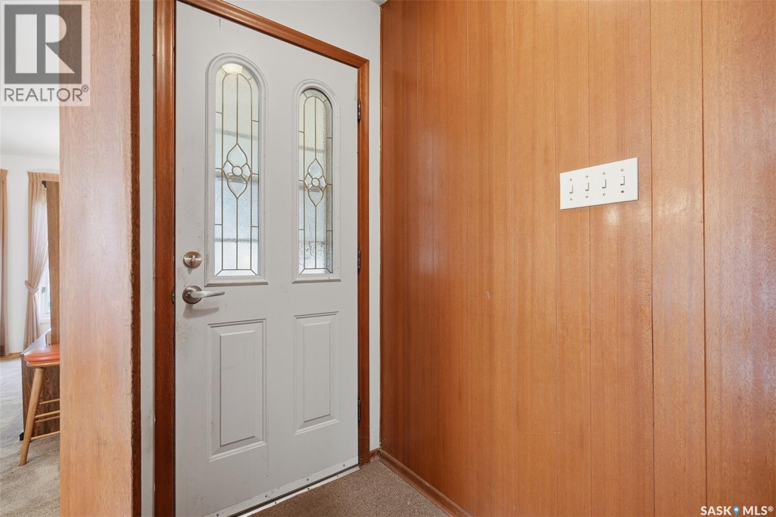 219 Egbert AVENUE - 4