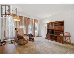 Bedroom - 219 Egbert Avenue, Saskatoon, SK S7N1X2 Photo 6
