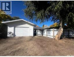 349 10th Avenue Nw, Swift Current, SK S9H1P1 Photo 18