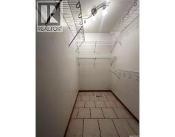 349 10th Avenue Nw, Swift Current, SK S9H1P1 Photo 9
