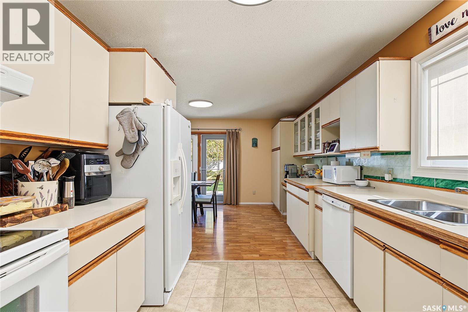 1227 2nd AVENUE NW, Moose Jaw — photo 21