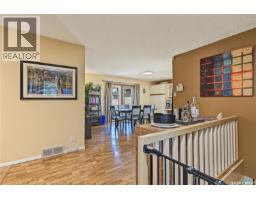 Laundry room - 1227 2nd Avenue Nw, Moose Jaw, SK S6H3R6 Photo 15