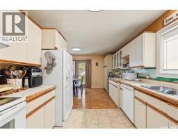 1227 2nd Avenue Nw, Moose Jaw, SK S6H3R6 Photo 21