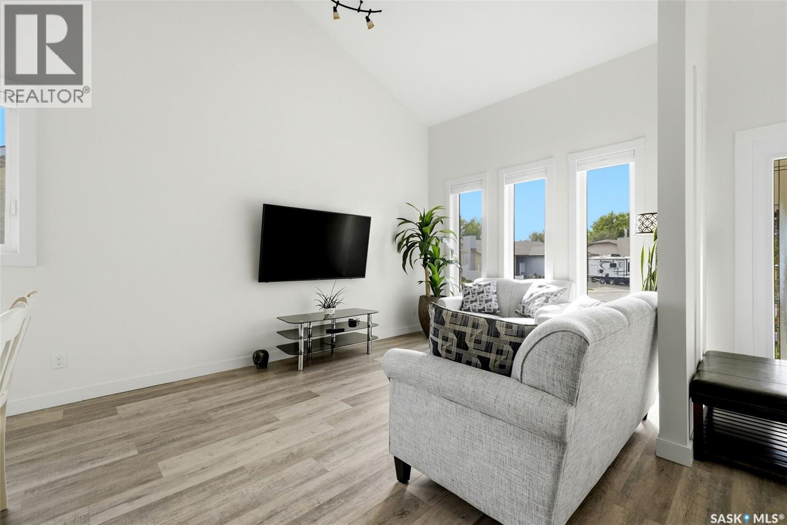 3123 Kanuka PLACE E, Regina — photo 5
