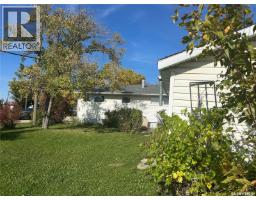 Laundry room - 702 101st Avenue, Tisdale, SK S0E1T0 Photo 6