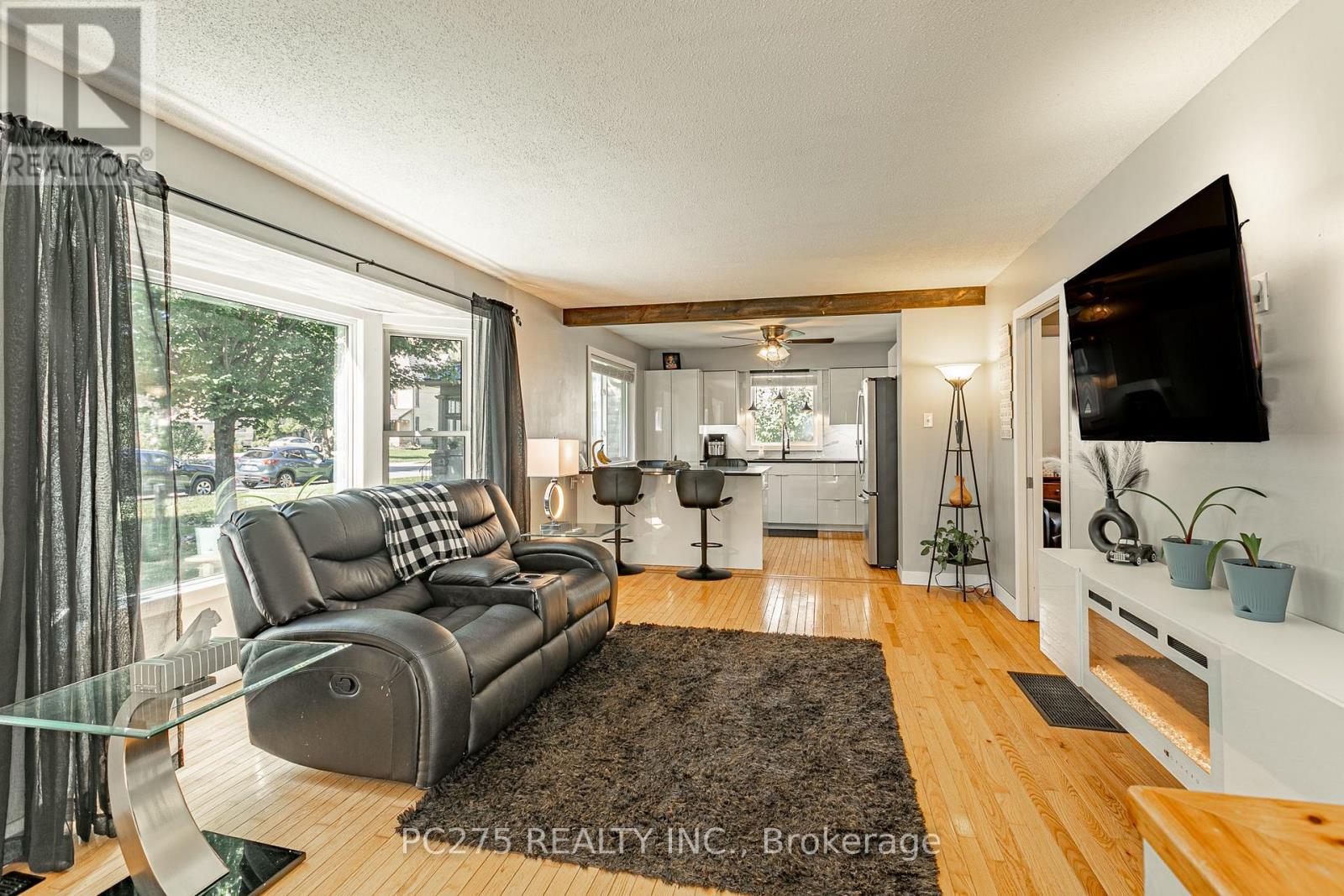 82 CENTRE STREET, Huron East (Seaforth) — photo 7