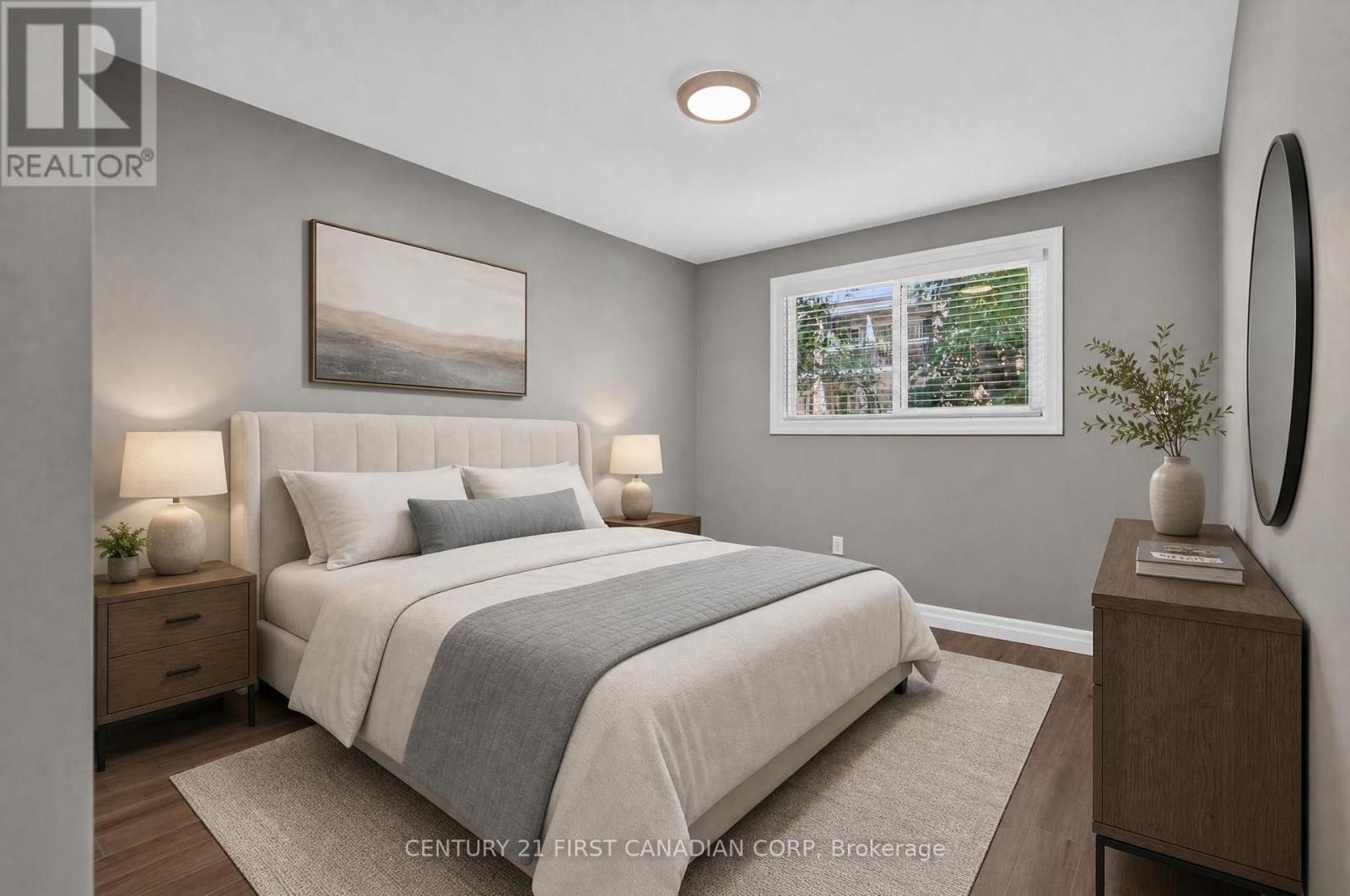 86 ST CLAIR CRESCENT, London South (South O) — photo 11