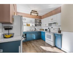 9715 71 Av Nw, Edmonton, AB T6E0W5 Photo 9