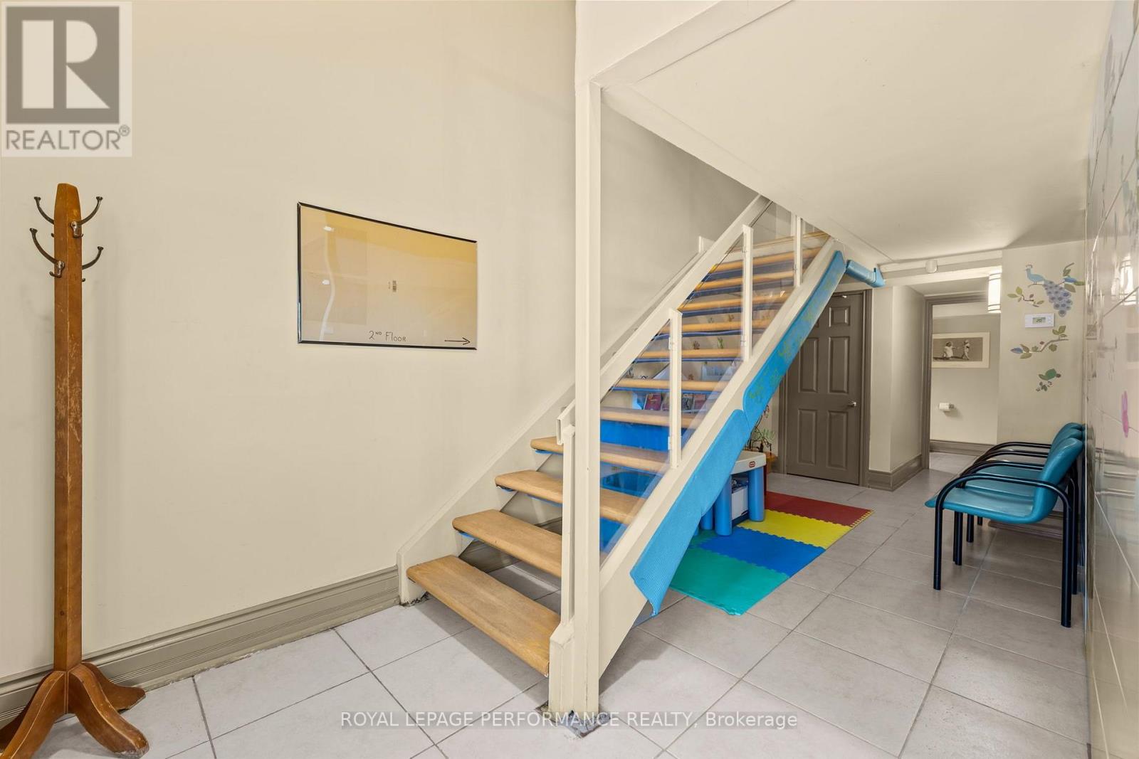 21 - 5350 CANOTEK ROAD, Ottawa — photo 6