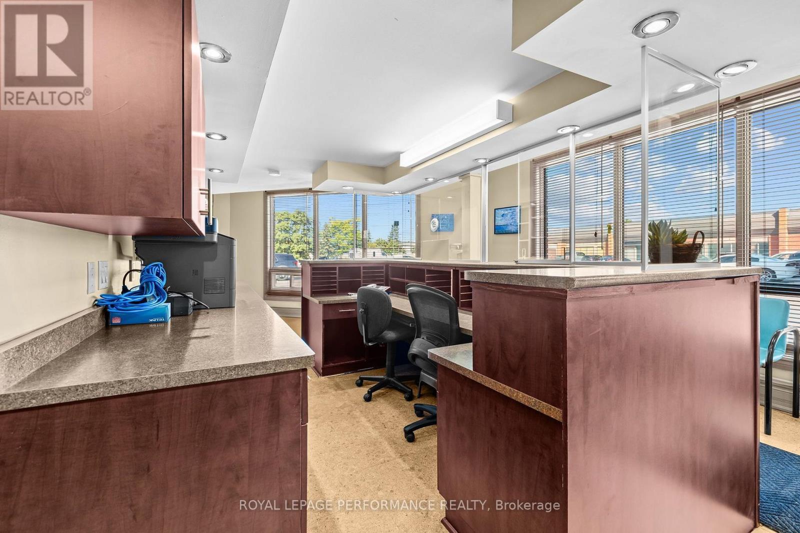 21 - 5350 CANOTEK ROAD, Ottawa — photo 8