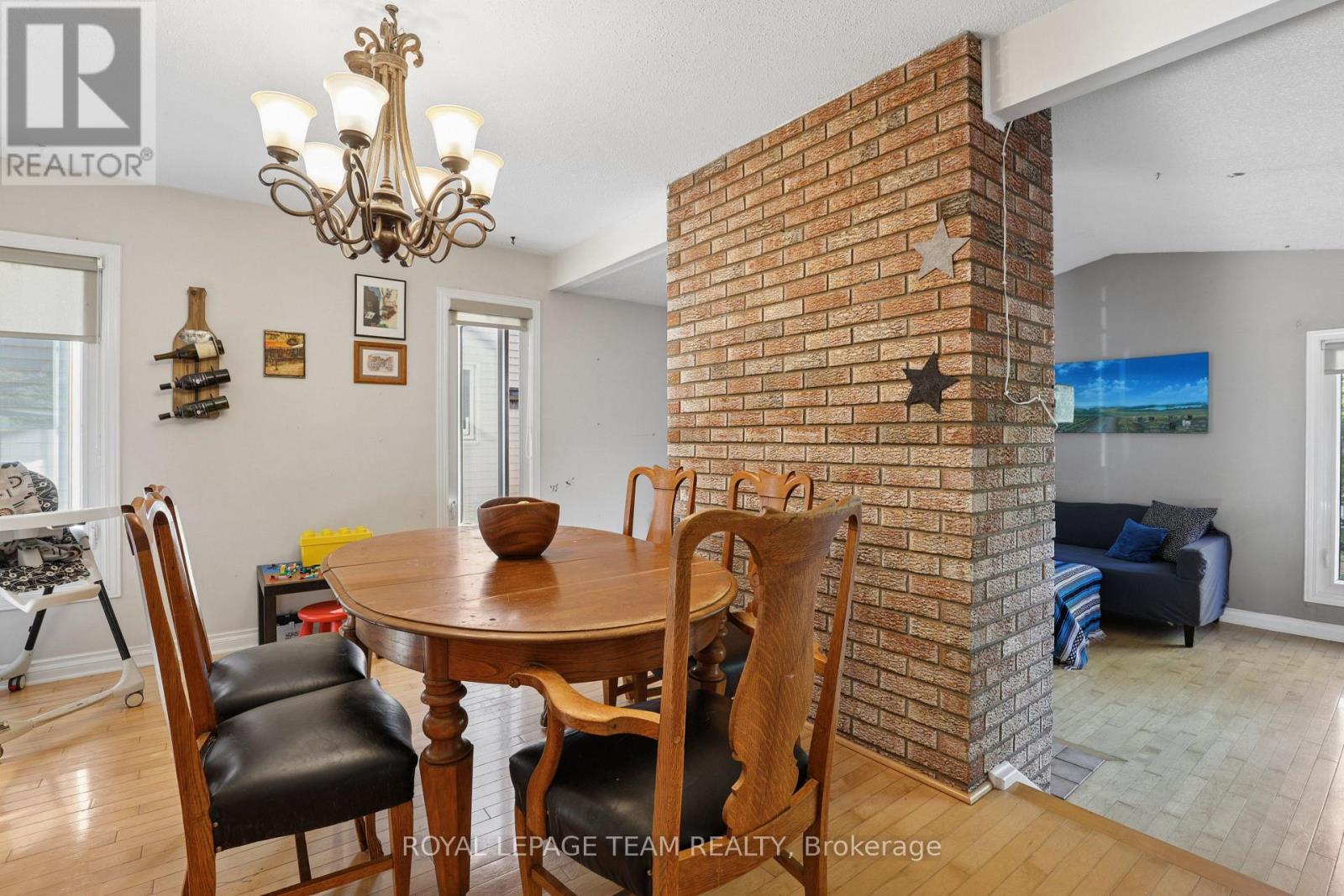 1133 ST EMMANUEL TERRACE - 13