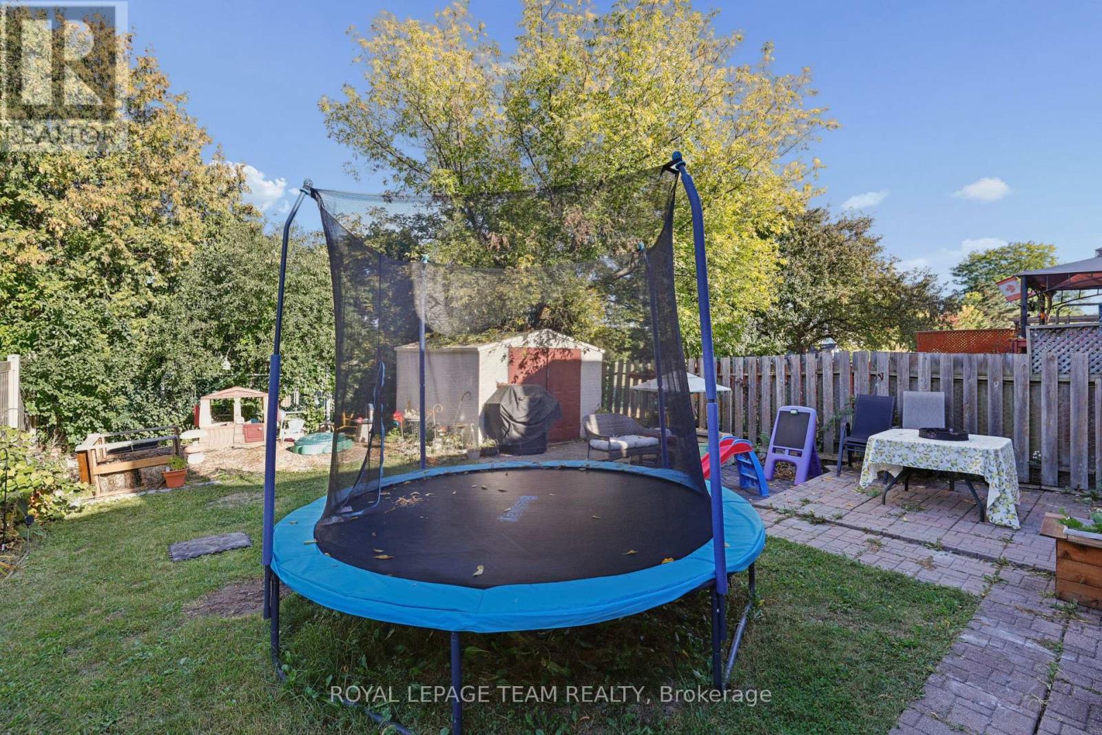1133 ST EMMANUEL TERRACE - 29