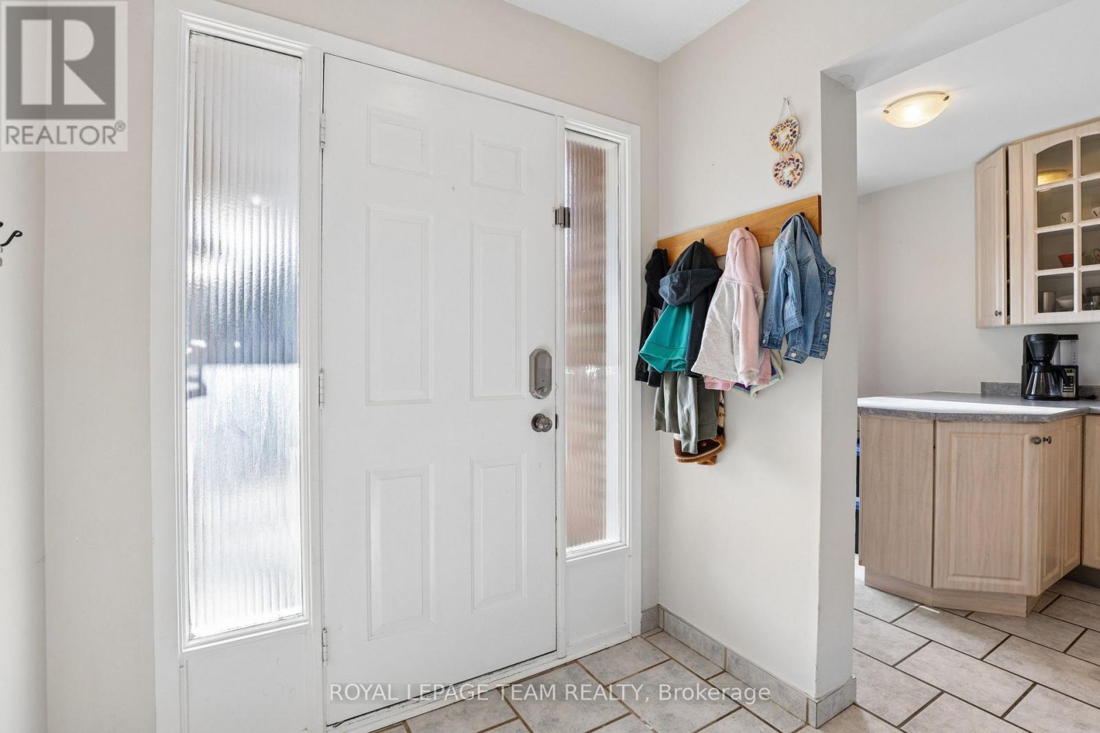 1133 ST EMMANUEL TERRACE, Ottawa — photo 5