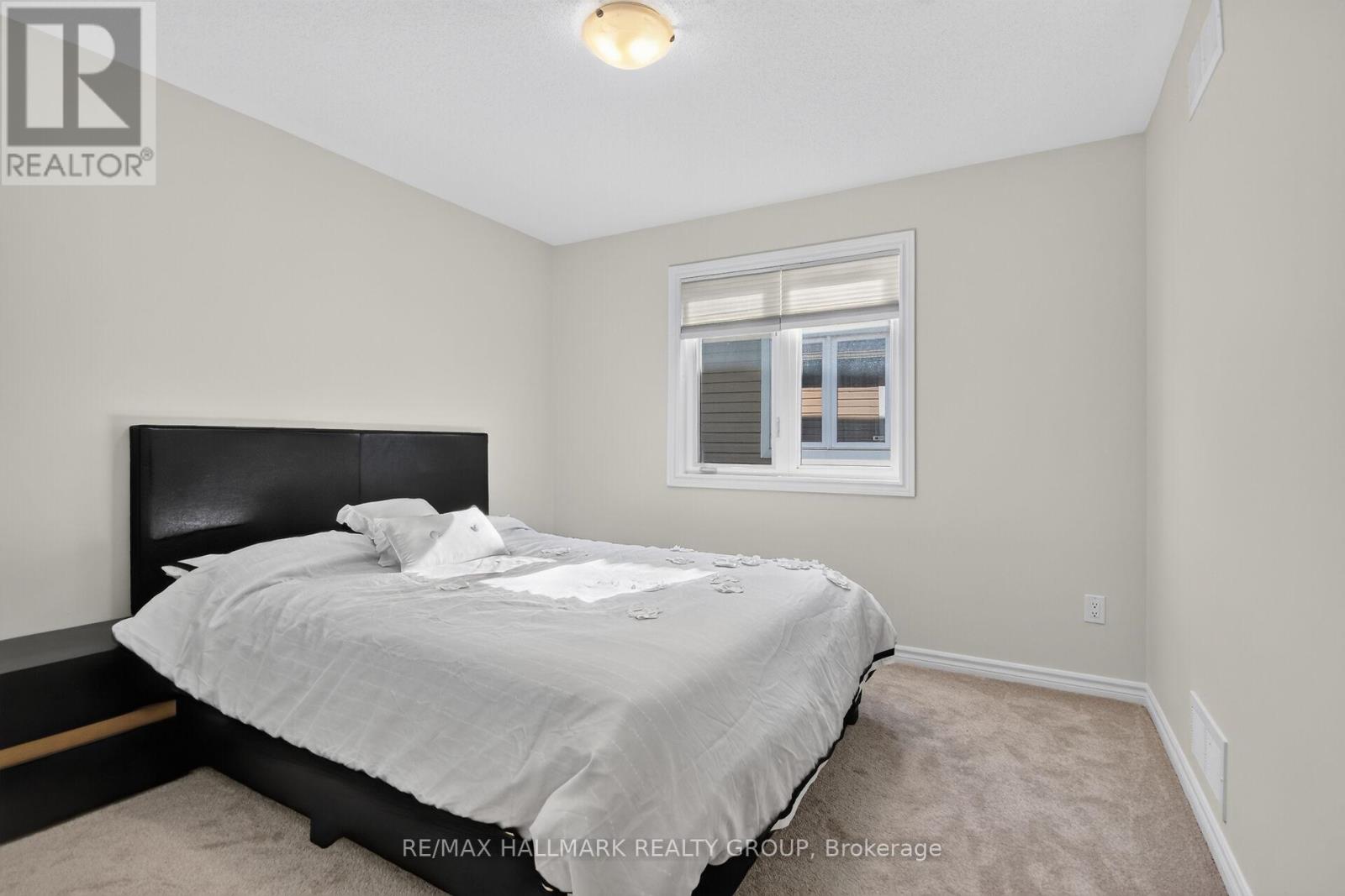 Condos for Sale in Ottawa – 433 COOKS MILL CRESCENT, Ottawa – By Peter Sagos - Image 34