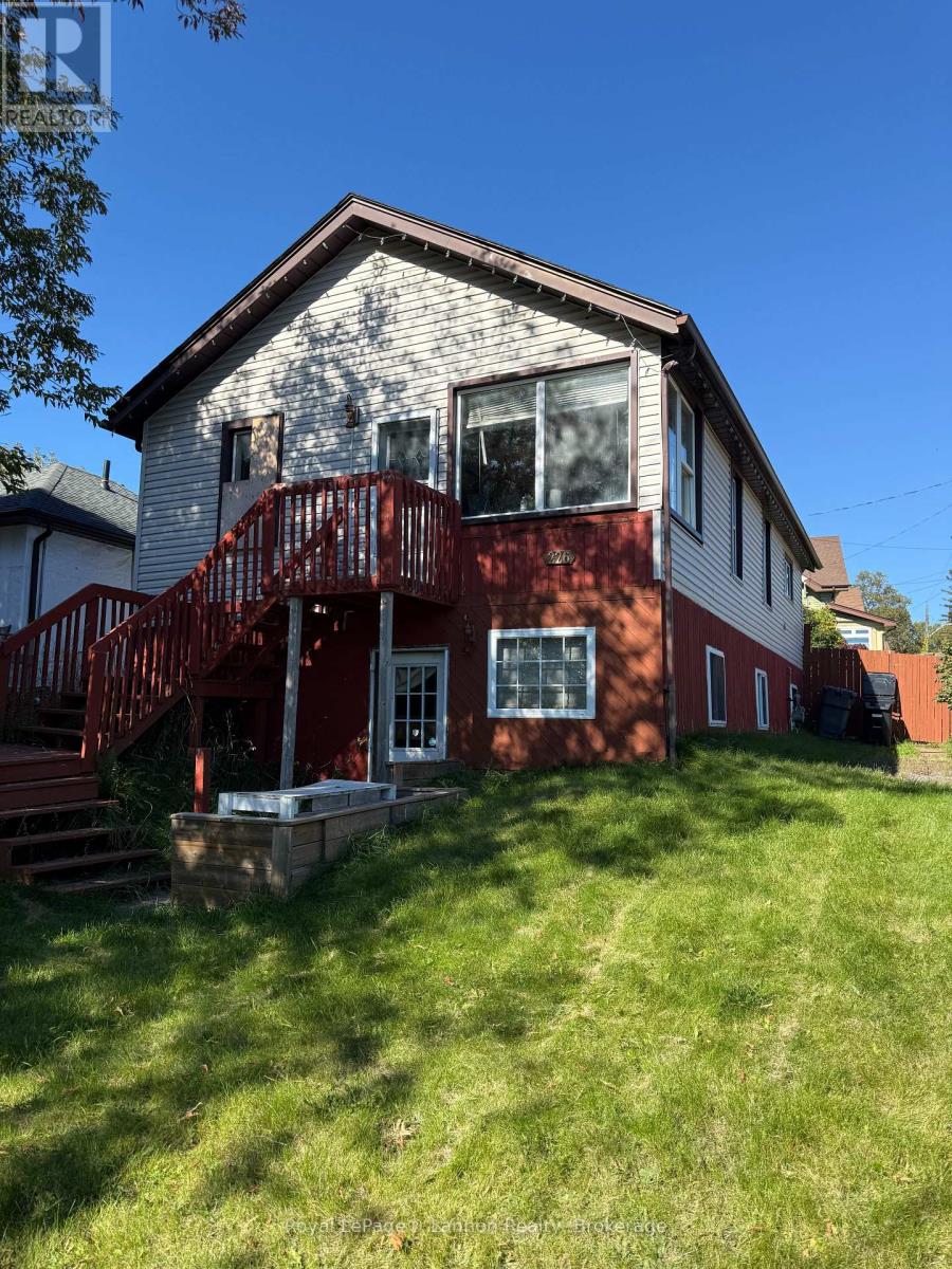 226 ALGOMA STREET N, Thunder Bay (Shuniah)