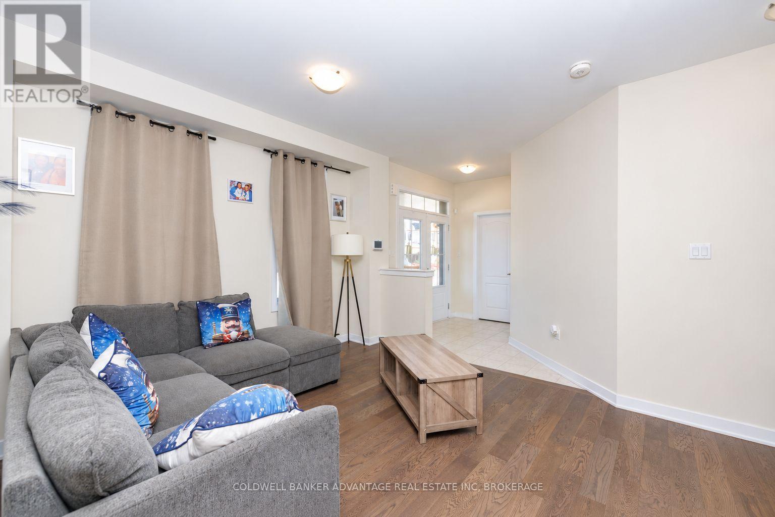 8 DOWNRIVER DRIVE, Welland (Dain City) — photo 5