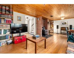 162 Lakewood Dr, Brooklyn, NS B0N2A0 Photo 36
