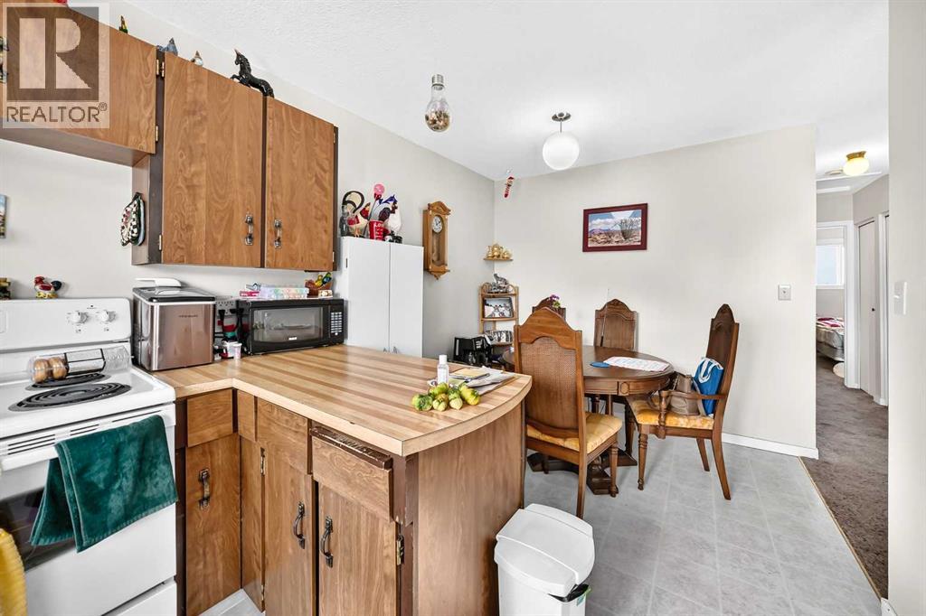 Listing photo – 4209 54 Avenue, Innisfail