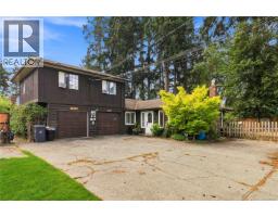 B 2319 Sooke Rd, Colwood, BC V9B1X6 Photo 27