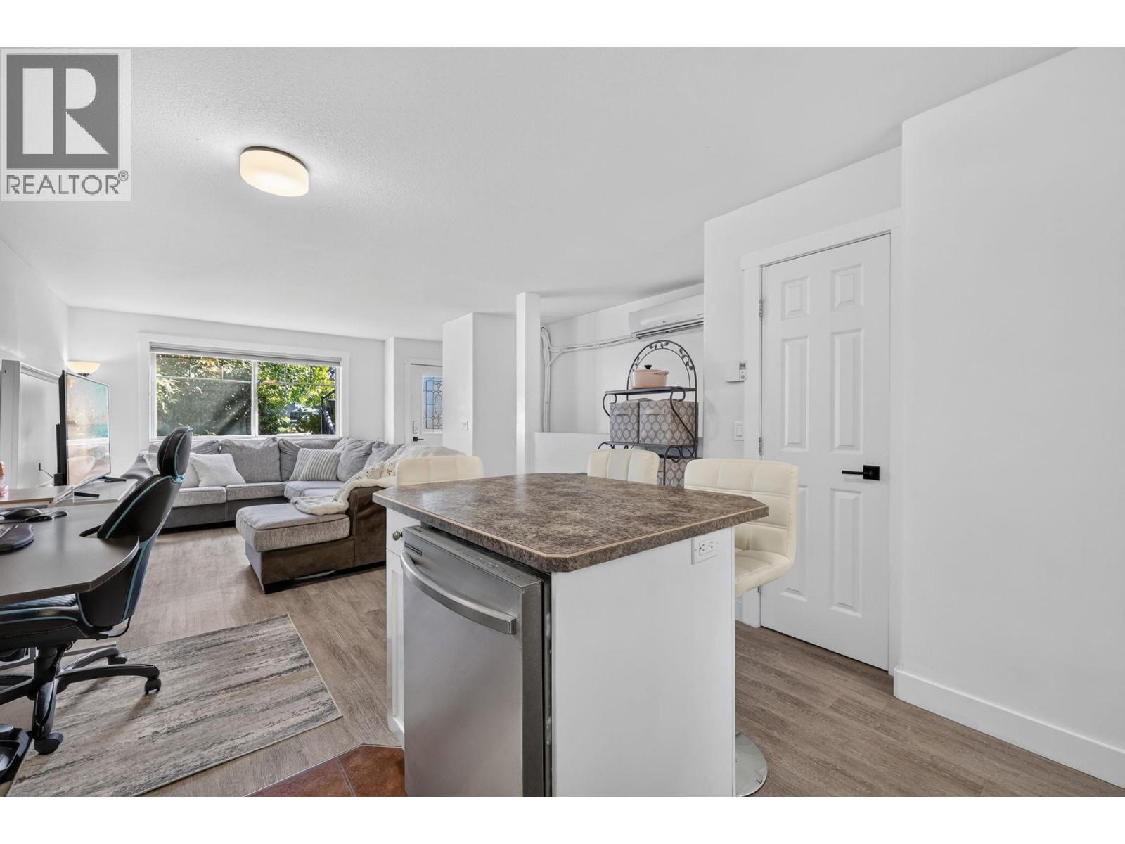 #113 1390 Dilworth Crescent - 13