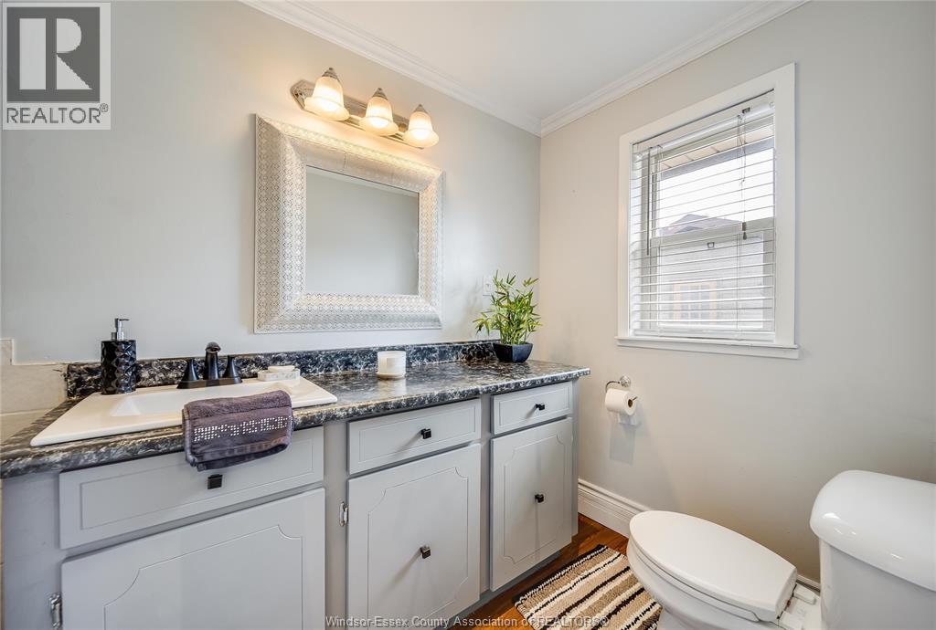1328 SHORELINE AVENUE - 26