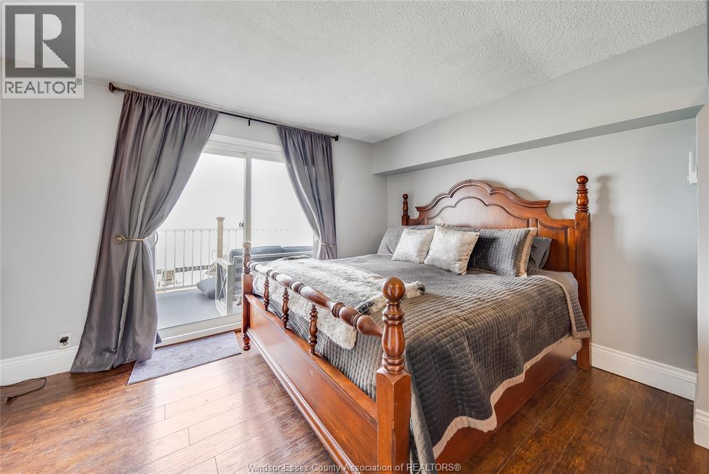 1328 SHORELINE AVENUE - Image 20