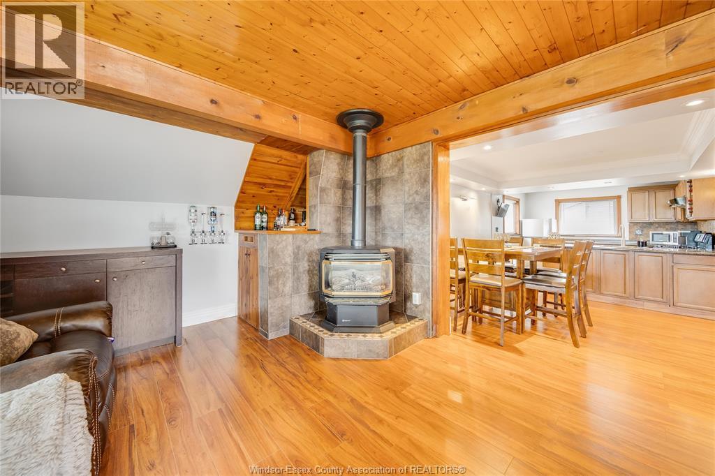 1328 SHORELINE AVENUE, Lakeshore — photo 6