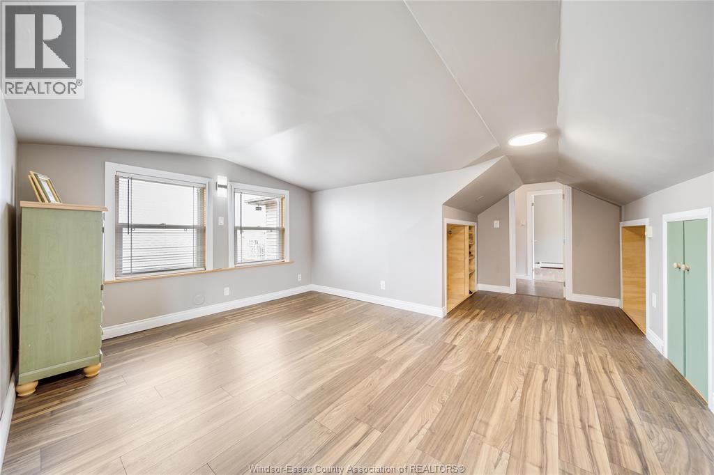 1328 SHORELINE AVENUE - 29