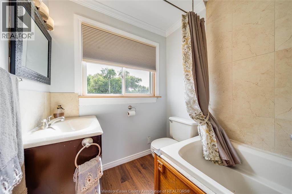 1328 SHORELINE AVENUE - Image 32