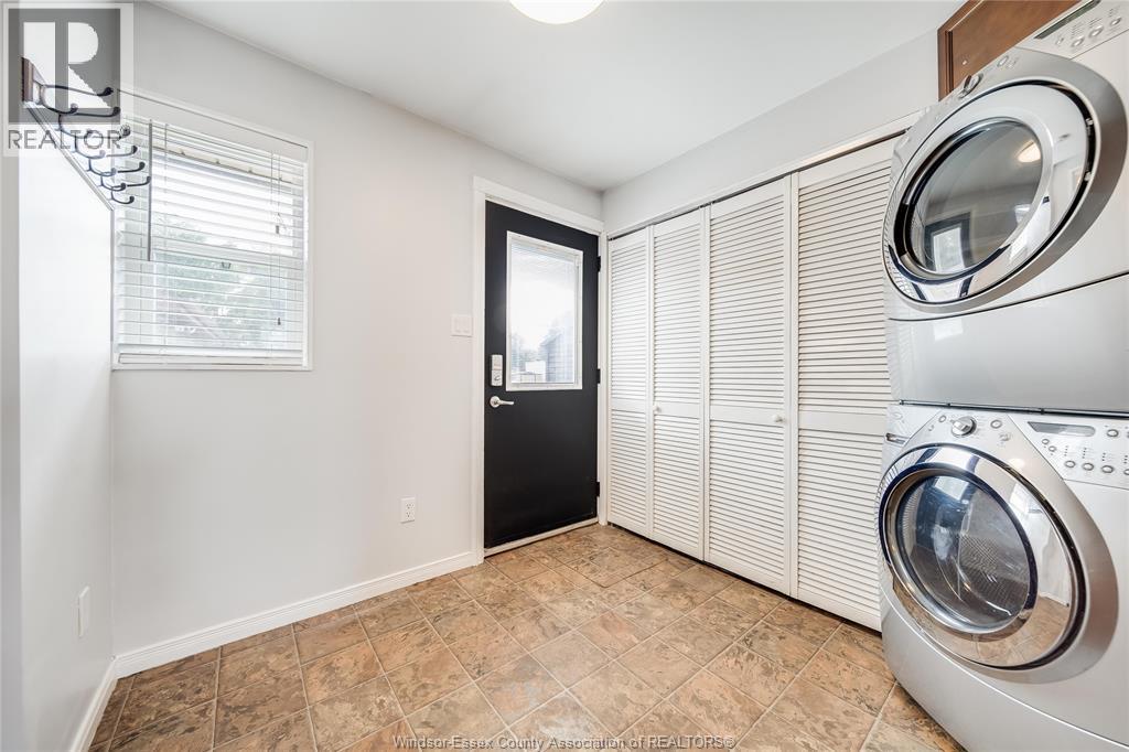 1328 SHORELINE AVENUE - Image 33