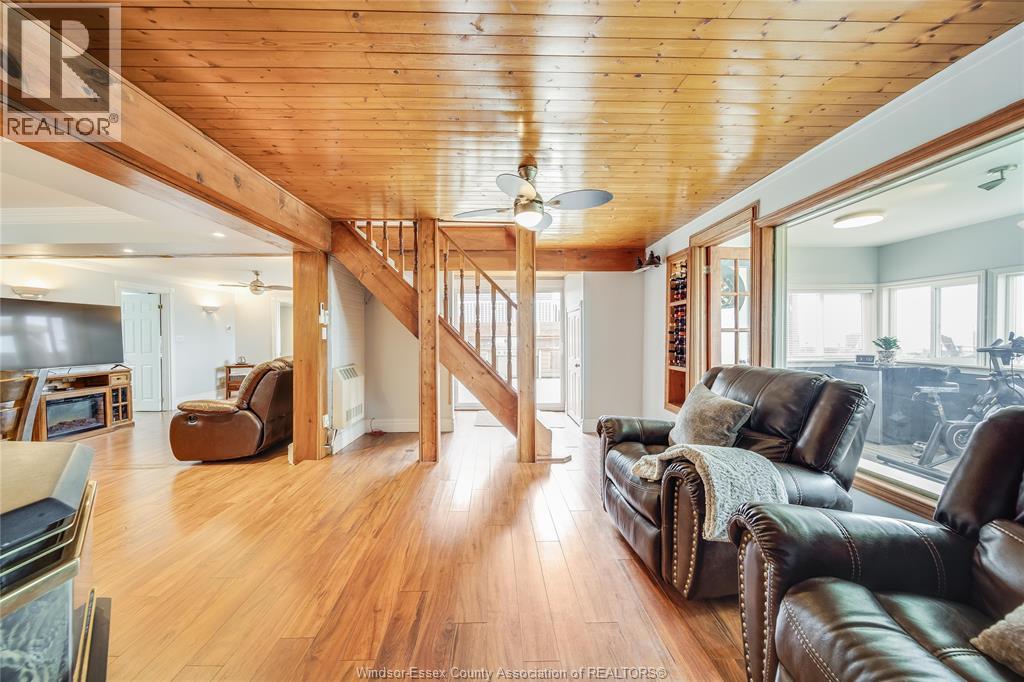 1328 SHORELINE AVENUE, Lakeshore — photo 5
